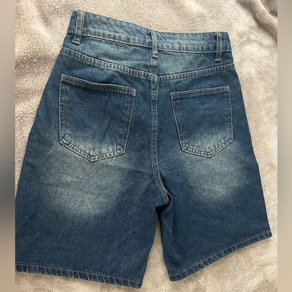 Cute Denim Shorts! Never used. Size small probably 24-25 in jeans. - Picture 3 of 3